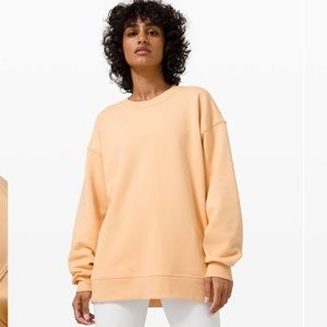 SOLD Lululemon Perfectly Oversized Crew in Ivory Peach